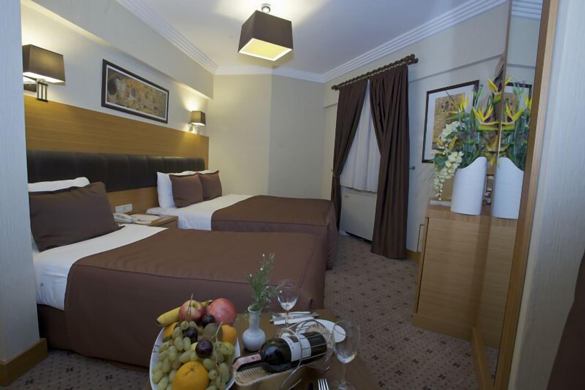 Mirilayon Hotel - Old Town Стамбул Екстер'єр фото